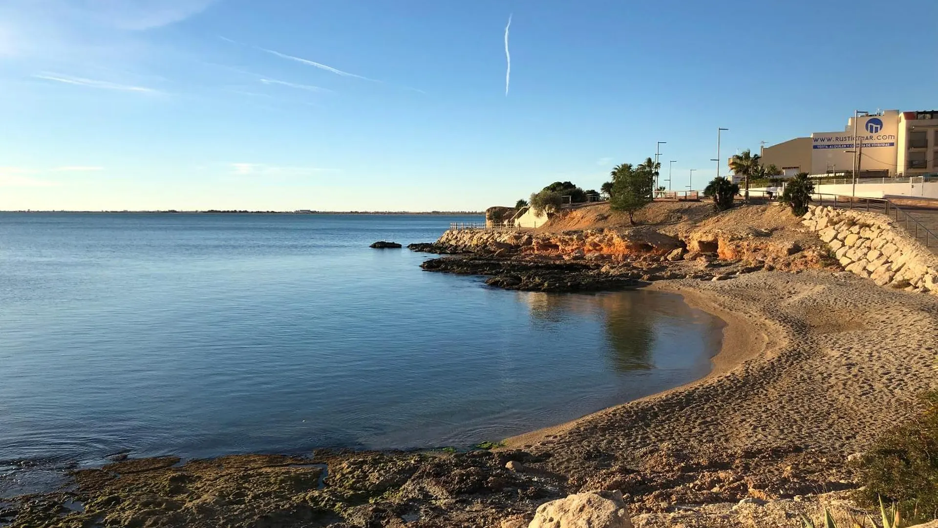 Apartament L'Ampolla Monica A 50M Del Mar Amb Parking