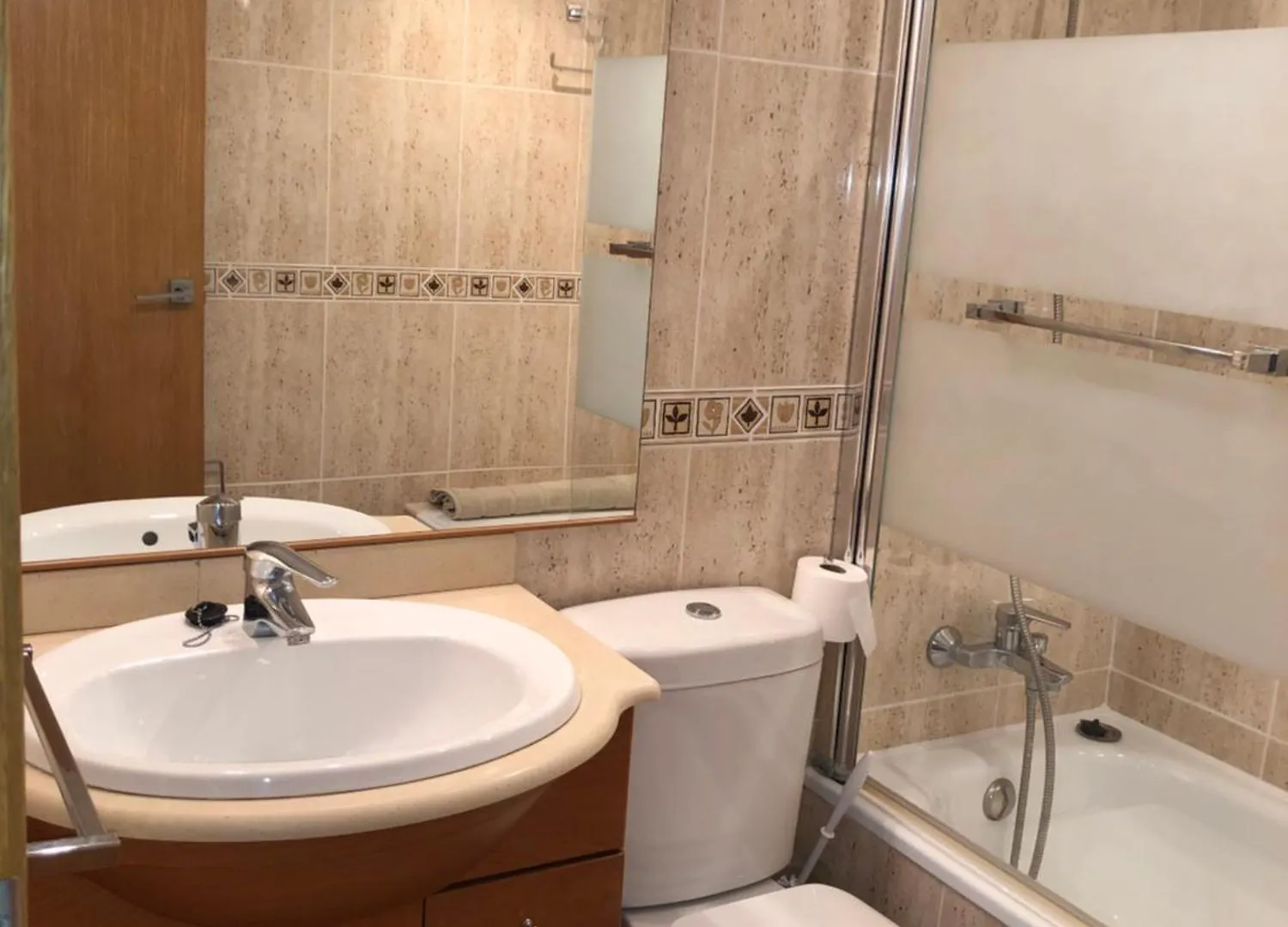 Apartament L'Ampolla Monica A 50M Del Mar Amb Parking Apartment