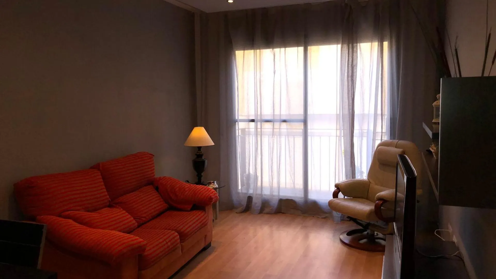 Apartmán Apartament L'Ampolla Monica A 50M Del Mar Amb Parking